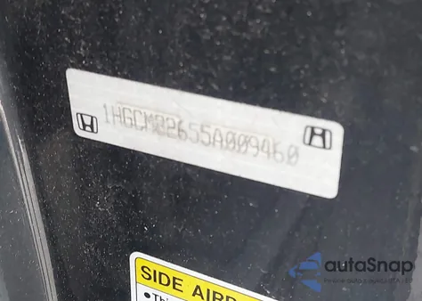 2005 Honda Accord 3.0 Ex z USA, uszkodzony, nr VIN 1HGCM82655A009460